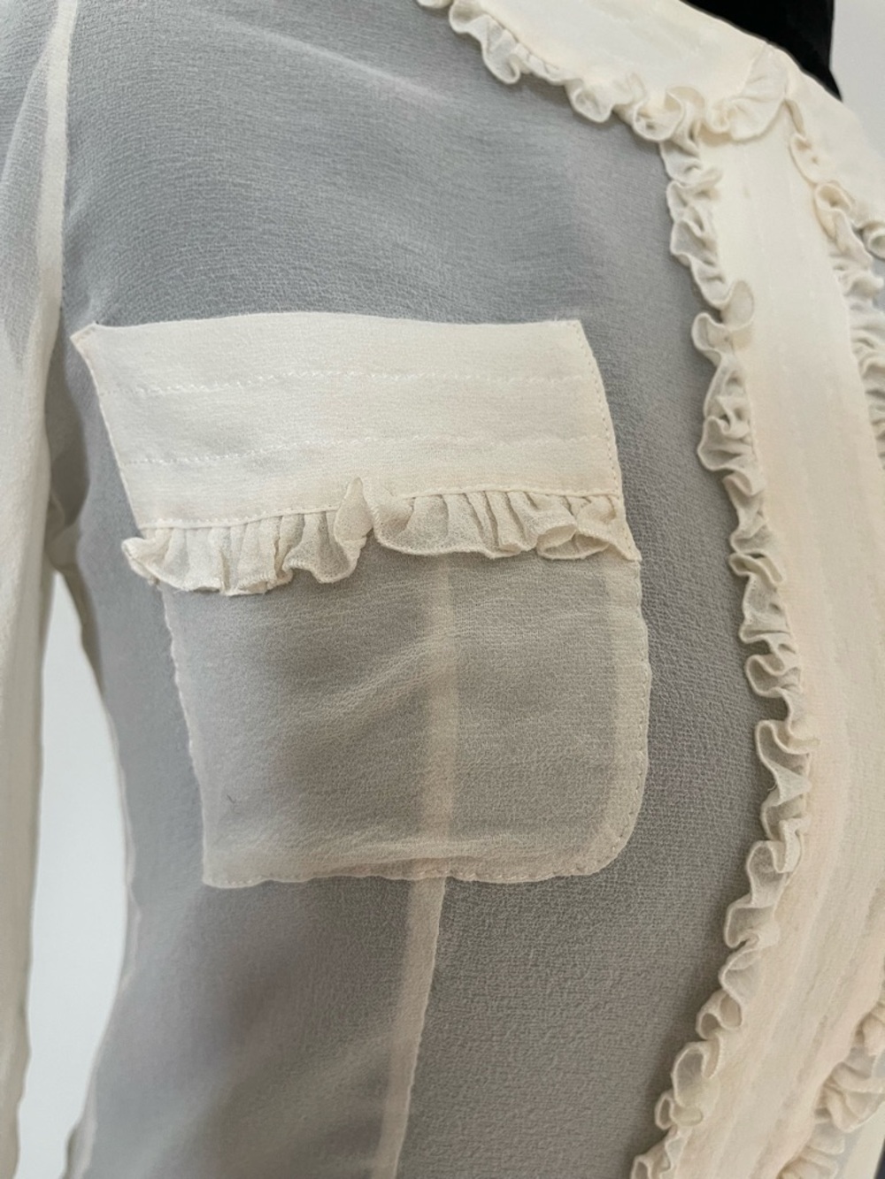 CHANEL Blouse - Picture 3 of 16